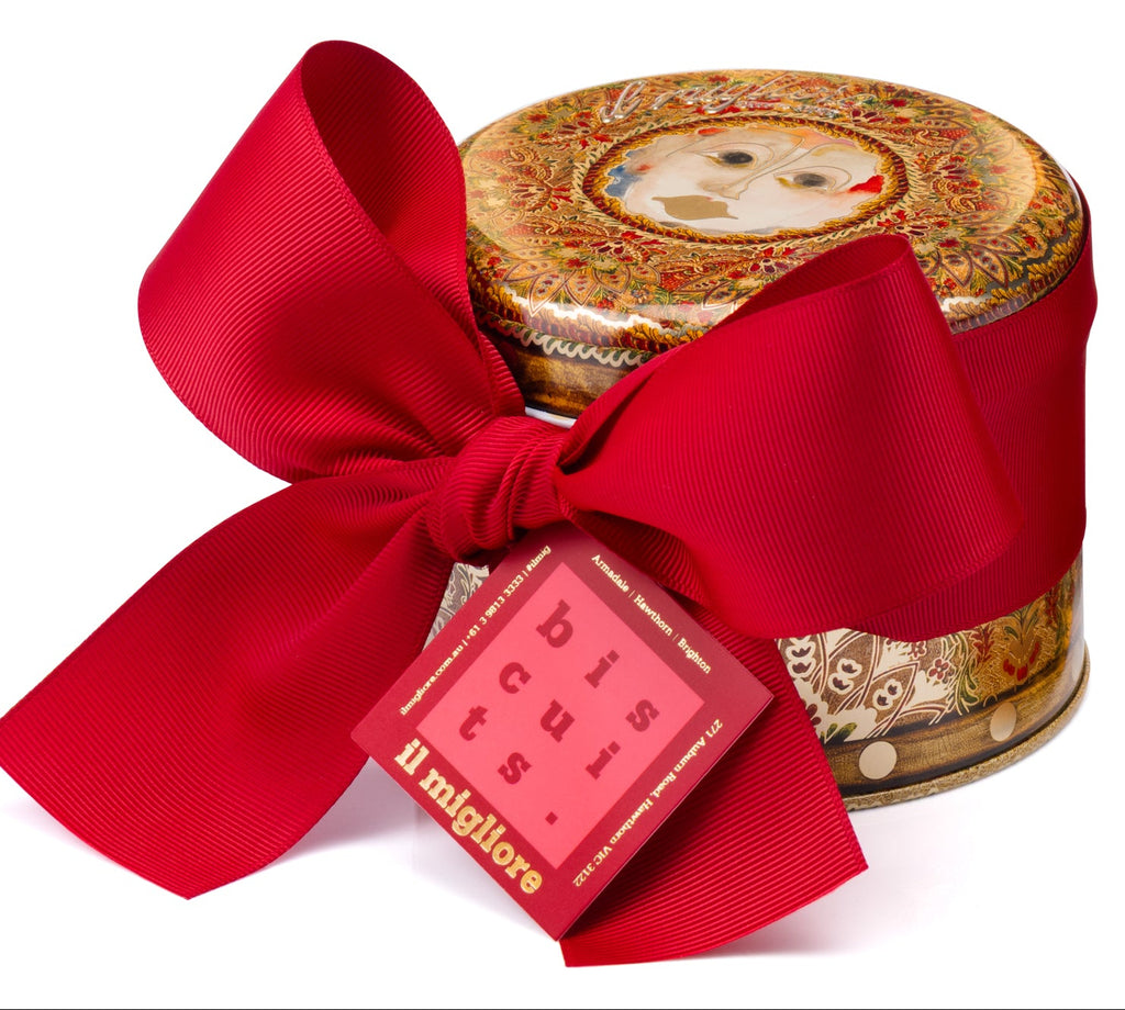 500g Round Christmas Cake - in tin