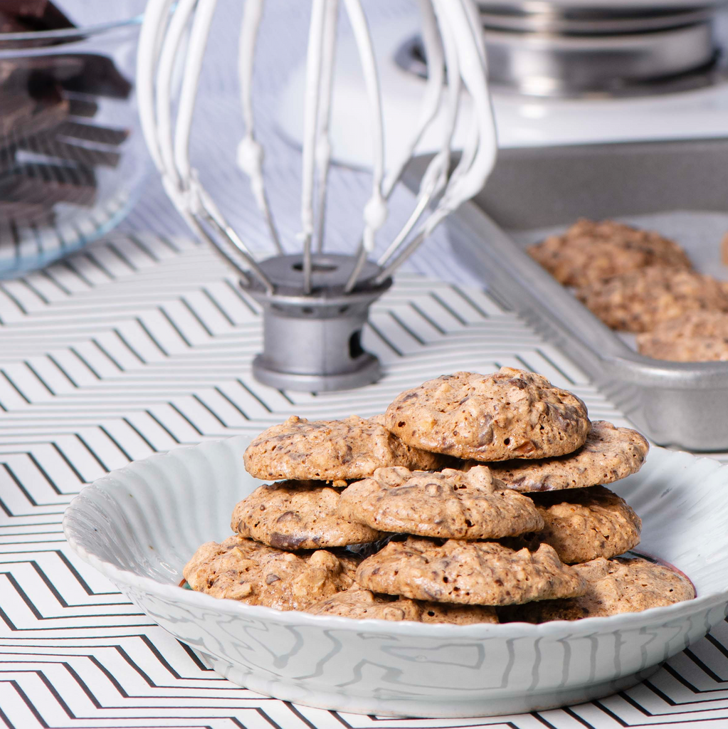 Very Good Chocolate & Almond Meringues